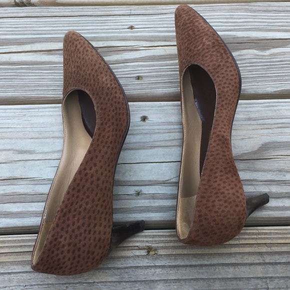 Ferragamo brown Leopard Genuine Suede Leather Pumps size 5B - Picture 3 of 8